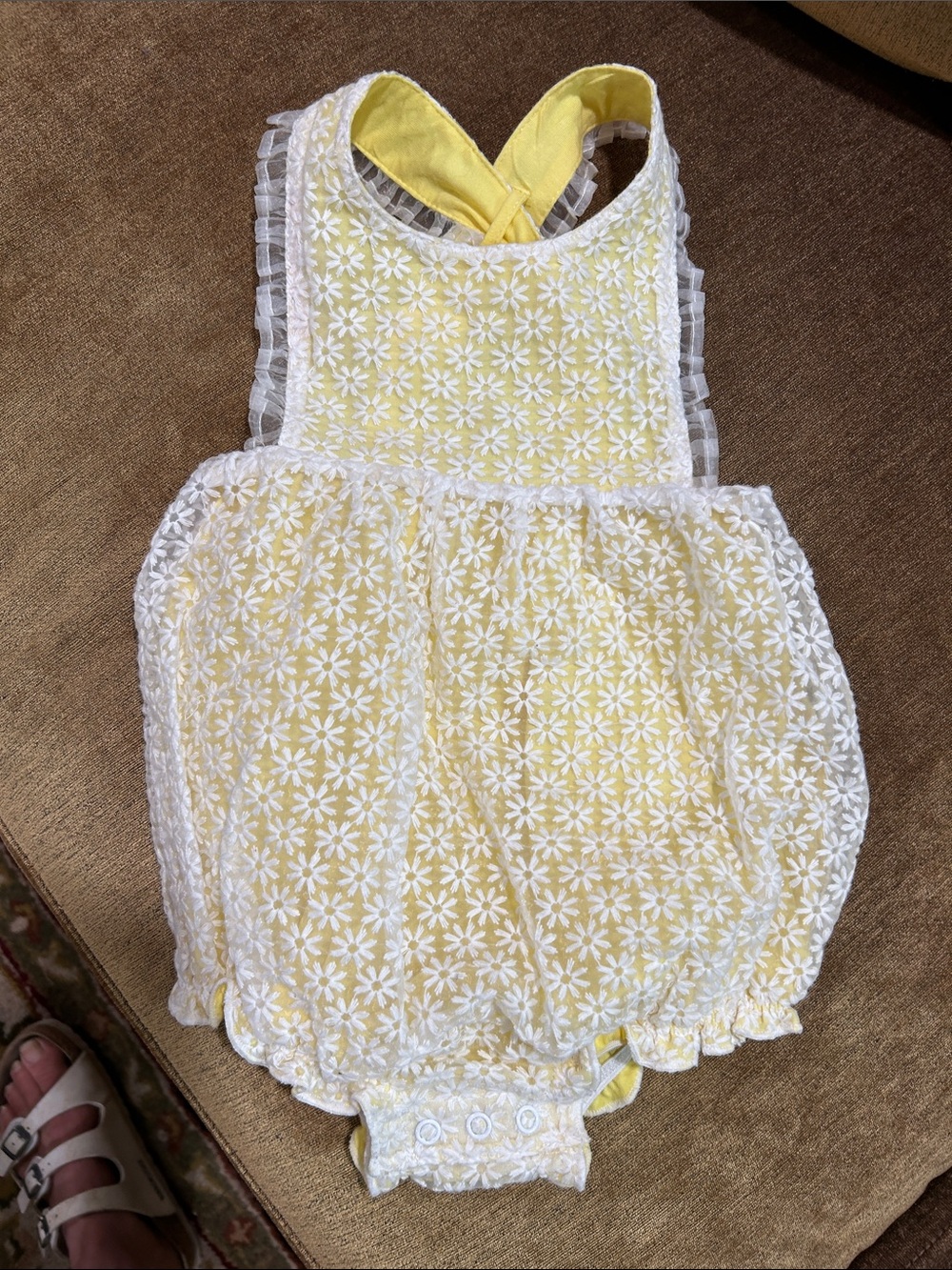 Kidding Around sheer overlay Yellow and White Daisy girls 12 mo. Romper